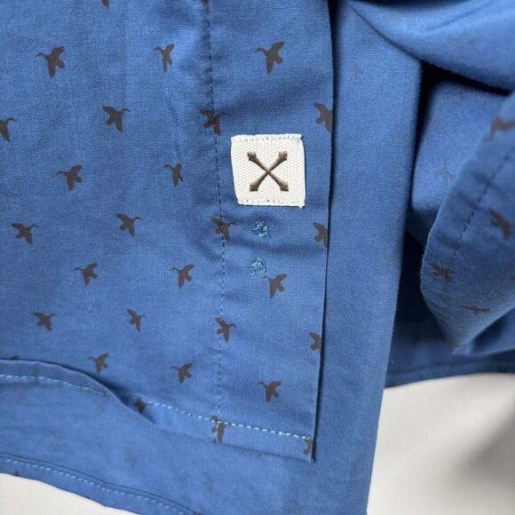 Blake Shelton Lands End Dress Shirt Mens Medium 15-15.5 Button Blue Geese Print - Picture 4 of 11